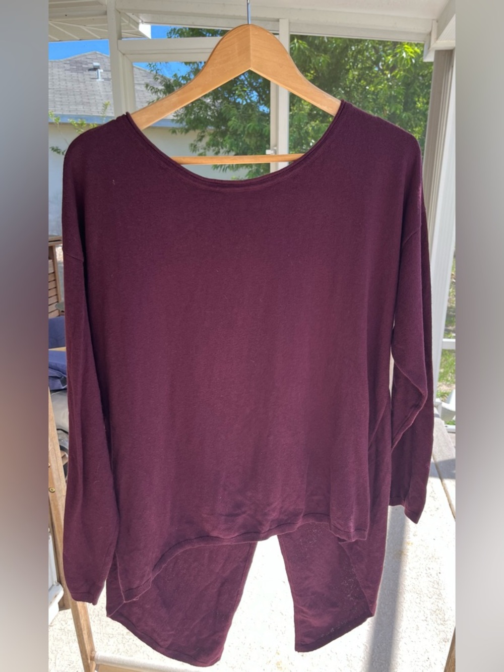 soho jeans burgundy hi low sweater